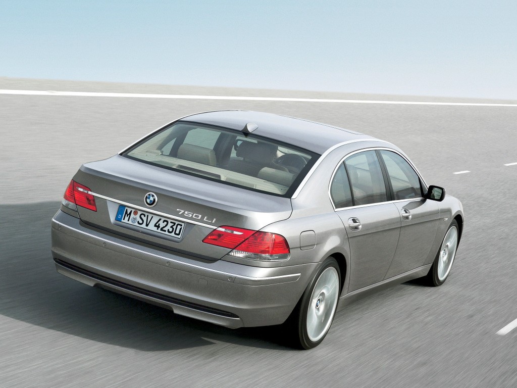 Bmw 7 Series photo 38