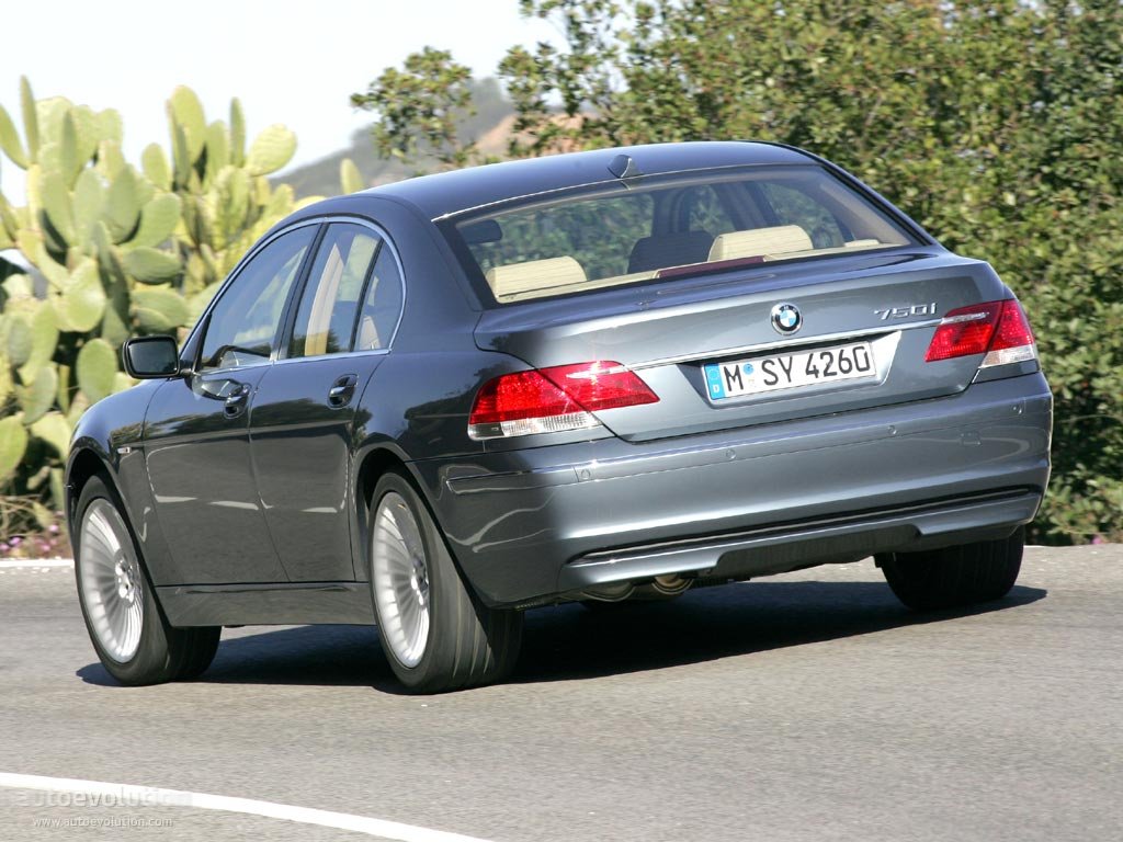 Bmw 7 Series photo 10