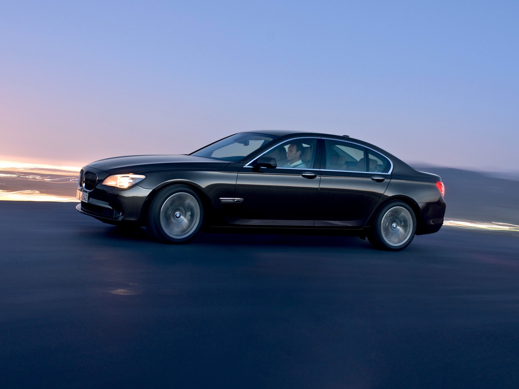 Bmw 7 Series photo 66