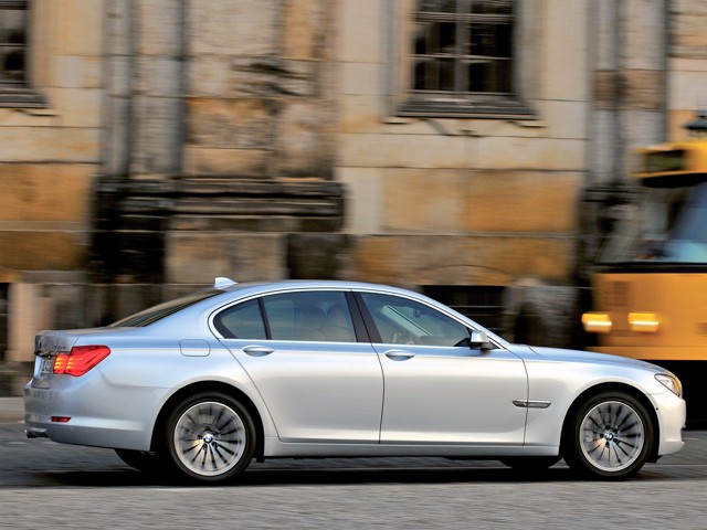 Bmw 7 Series photo 73
