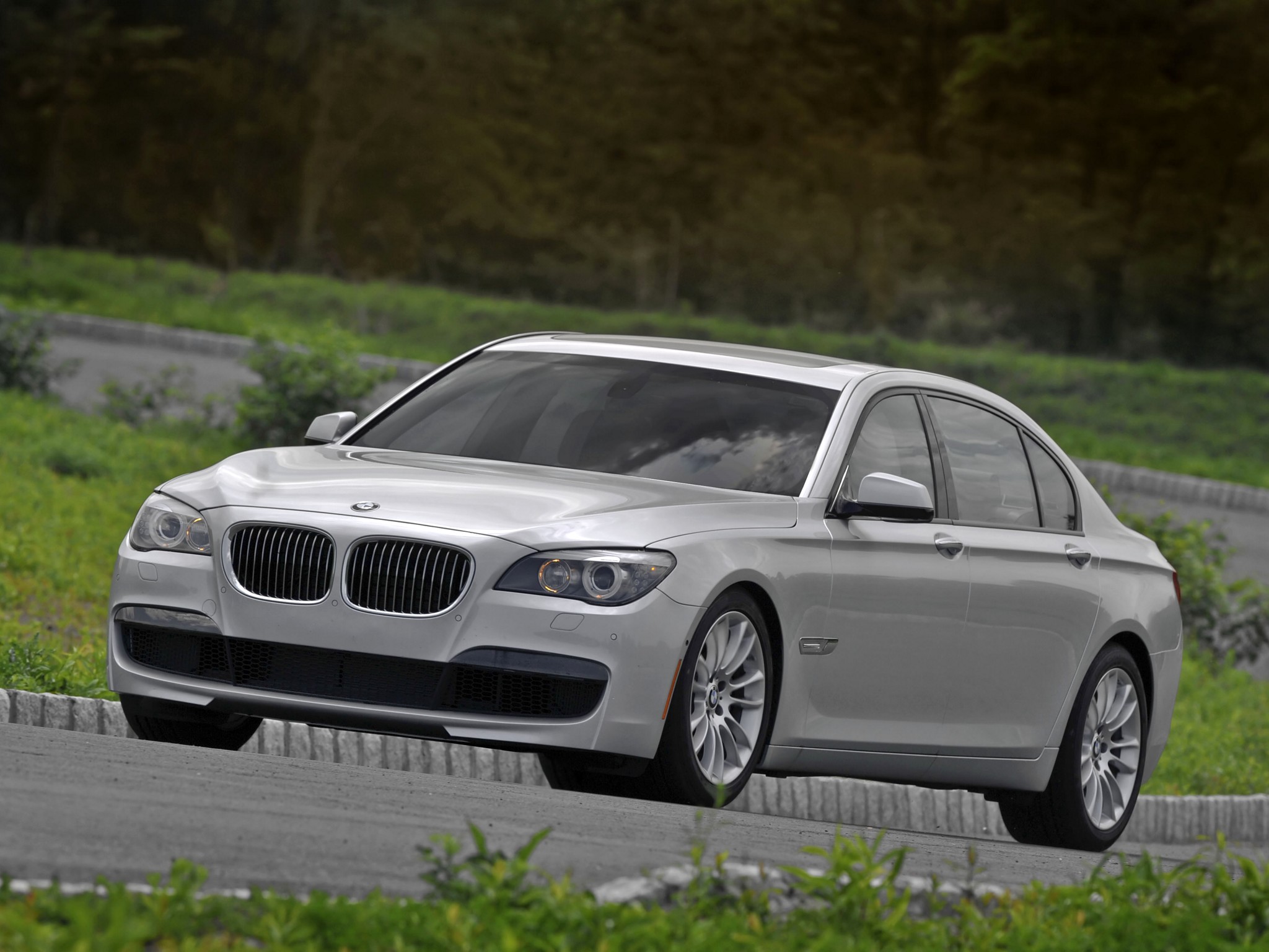 Bmw 7 Series photo 20