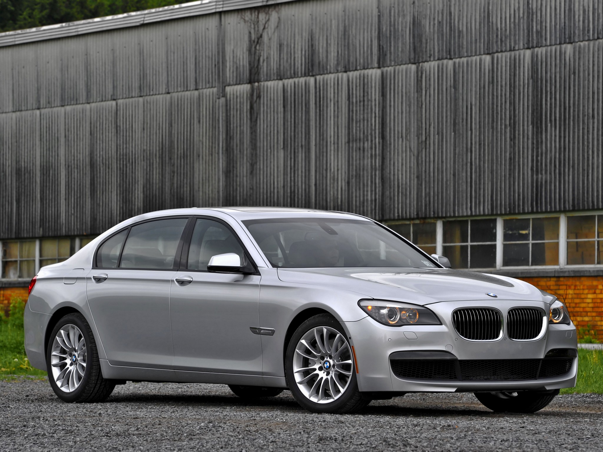Bmw 7 Series photo 23