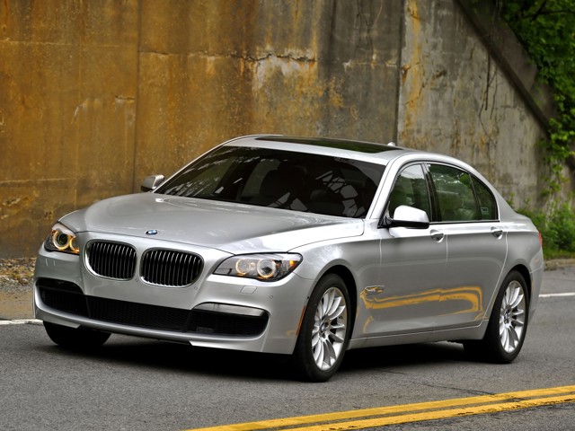 Bmw 7 Series photo 24