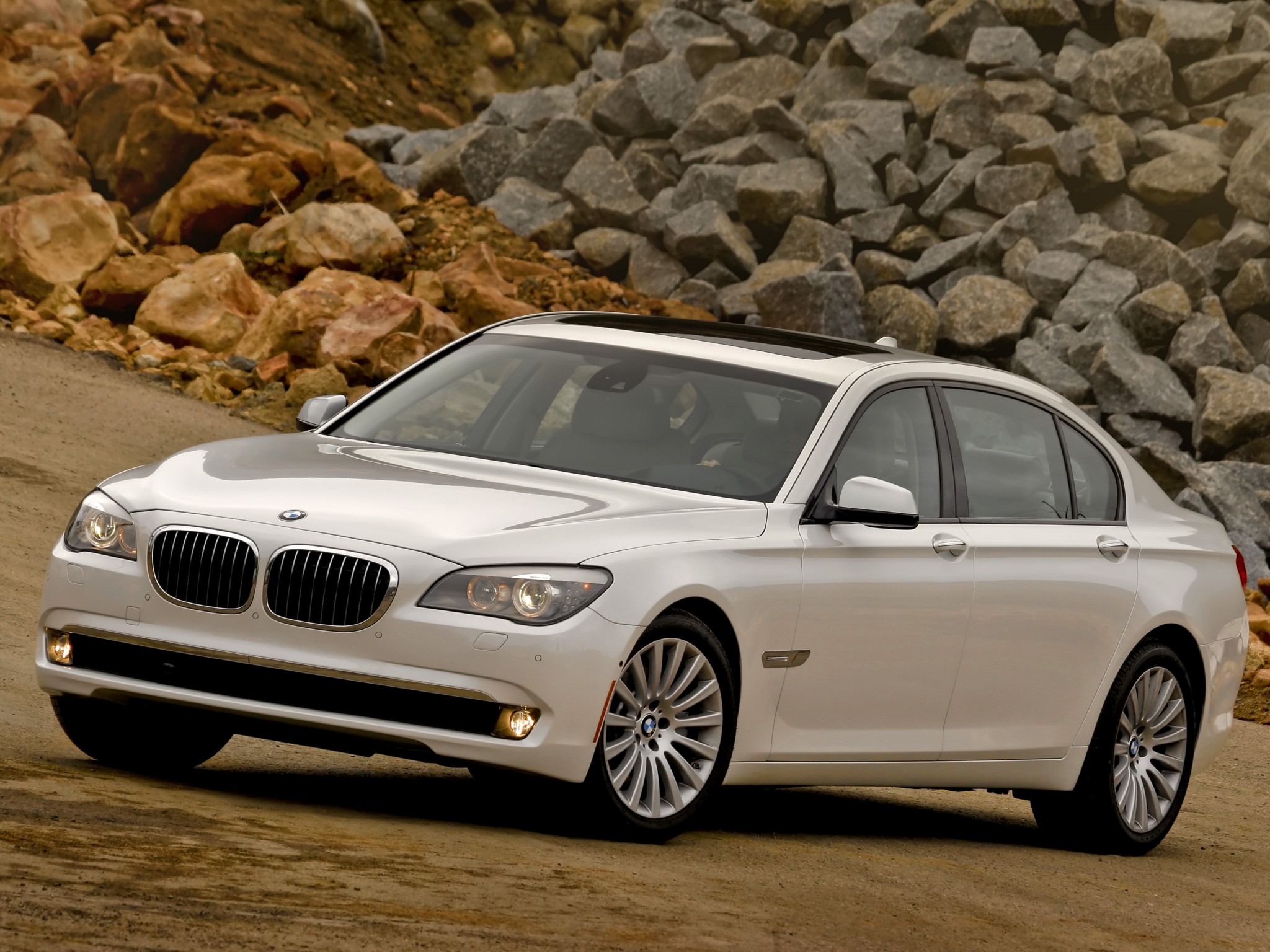 Bmw 7 Series photo 36