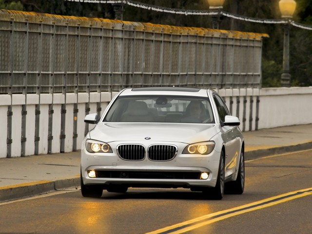 Bmw 7 Series photo 37