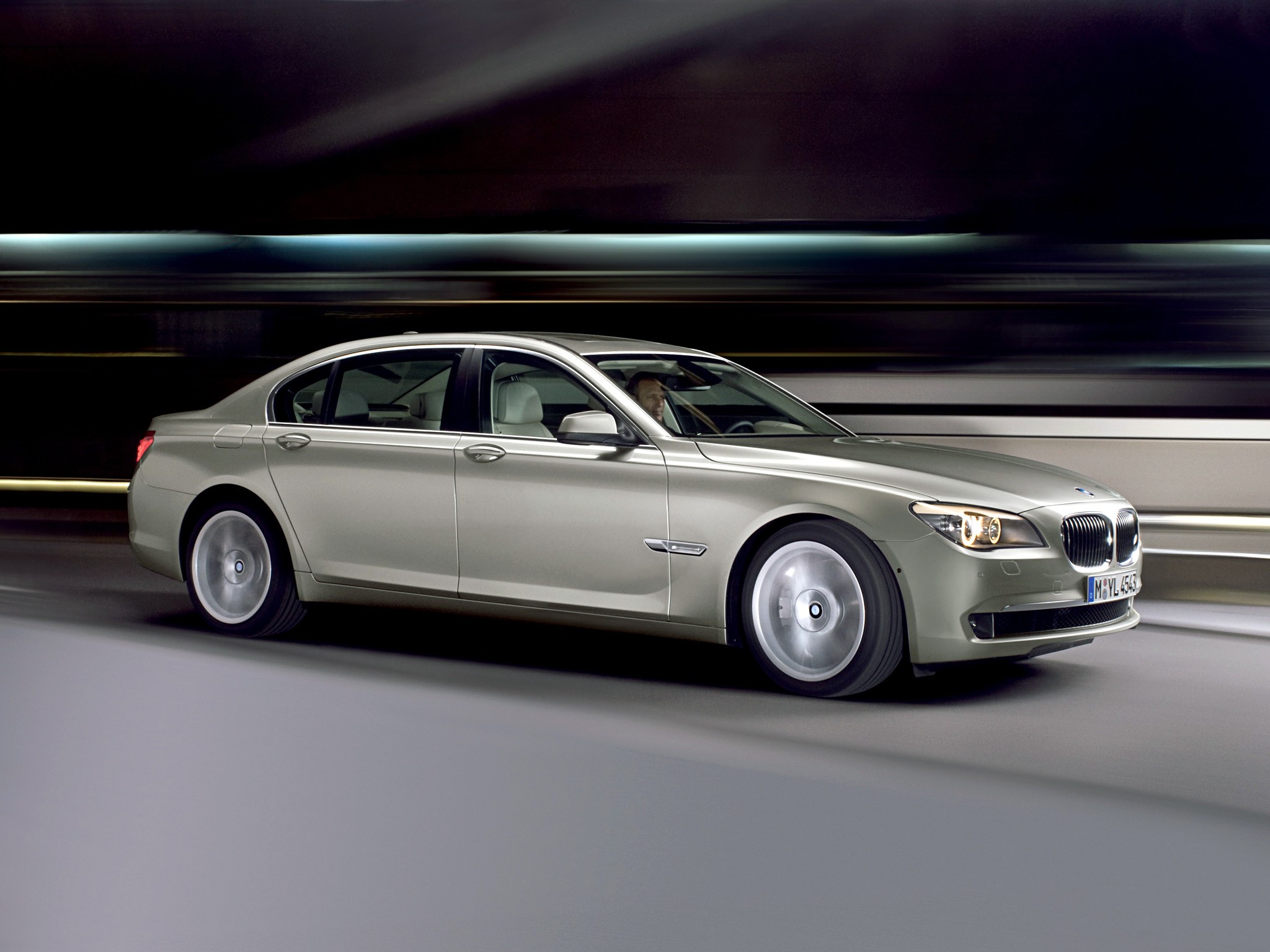 Bmw 7 Series photo 45