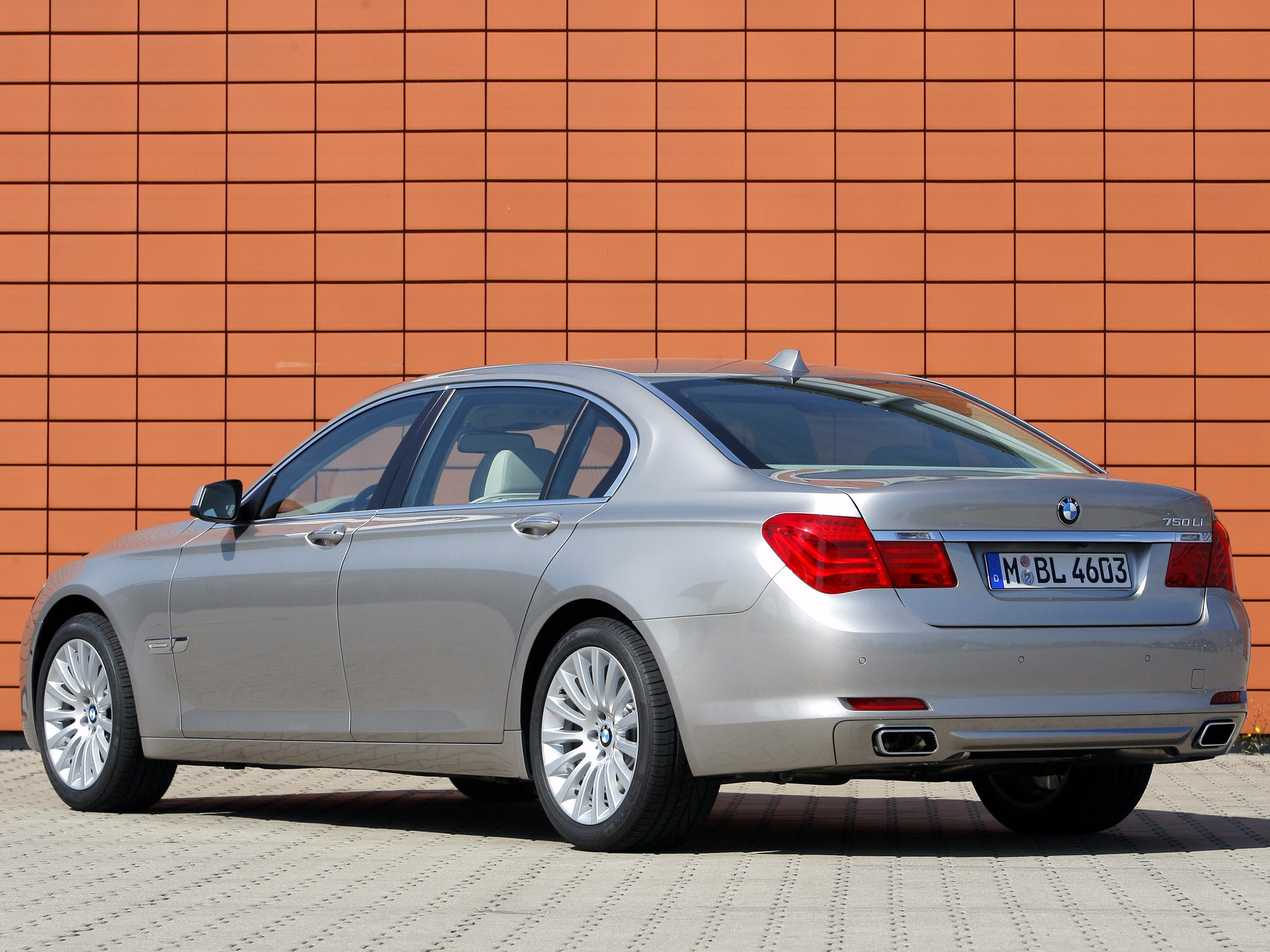 Bmw 7 Series photo 48
