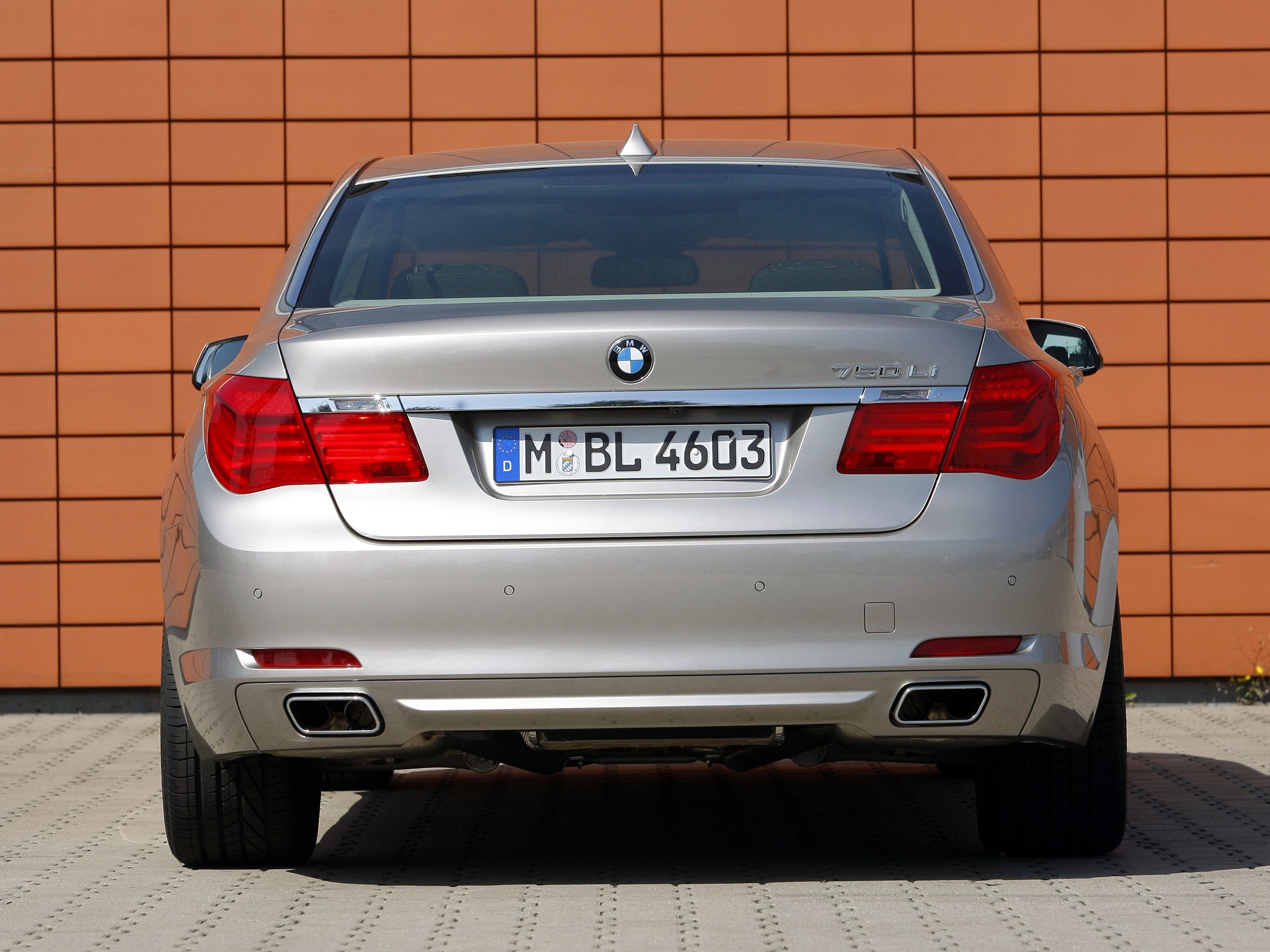 Bmw 7 Series photo 49