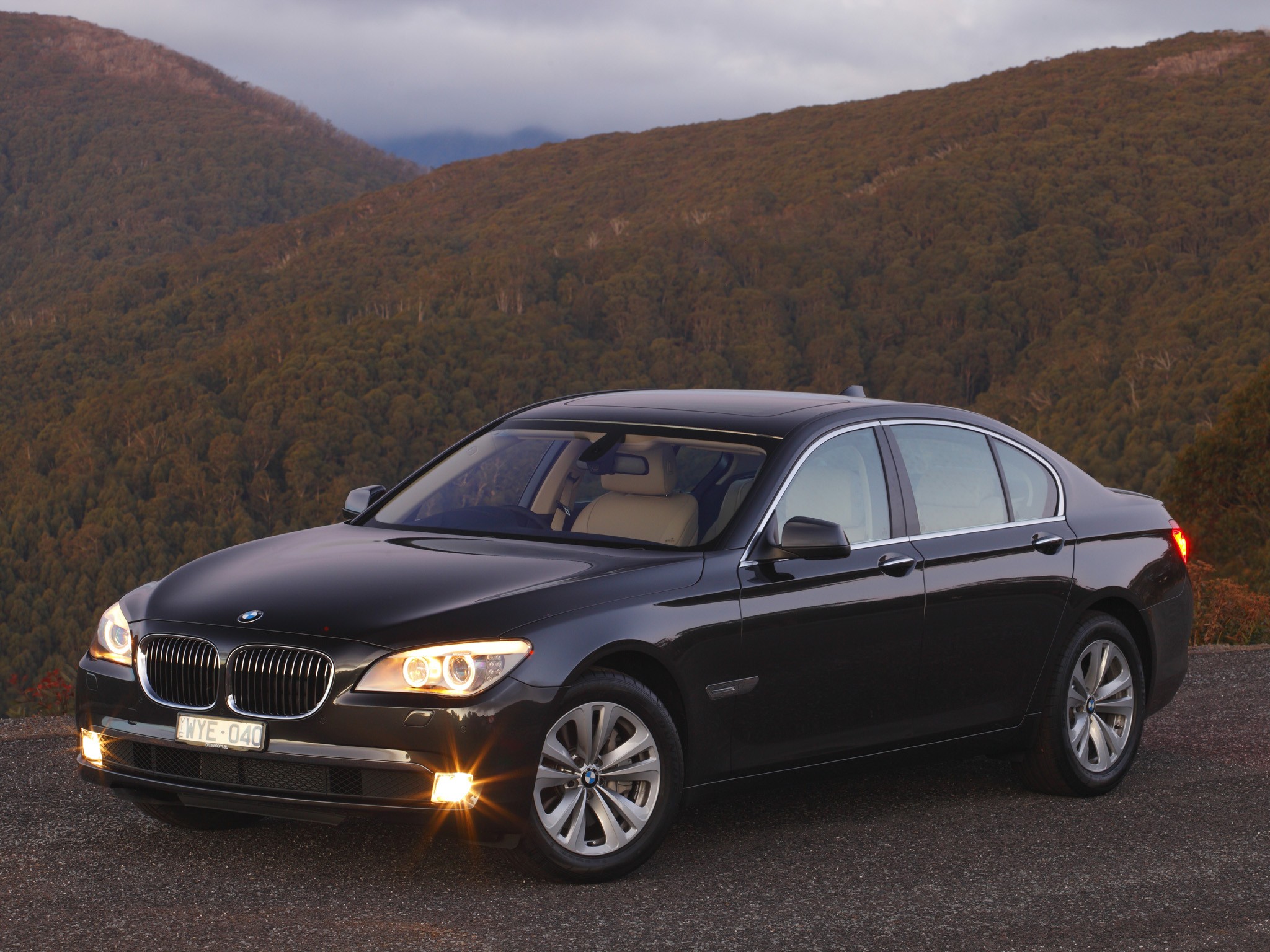 Bmw 7 Series photo 64