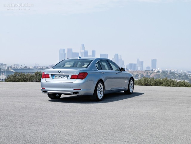 Bmw 7 Series photo 11