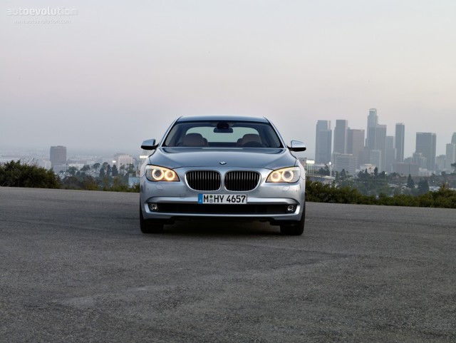 Bmw 7 Series photo 18