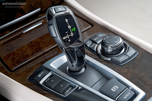 Bmw 7 Series photo 80