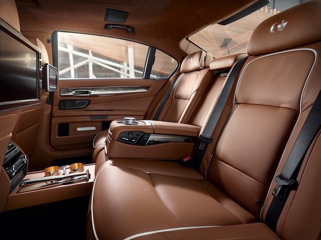 Bmw 7 Series photo 75
