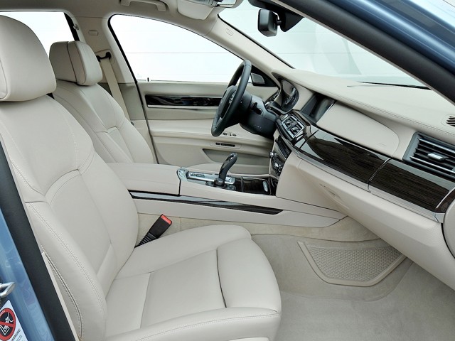 Bmw 7 Series photo 84