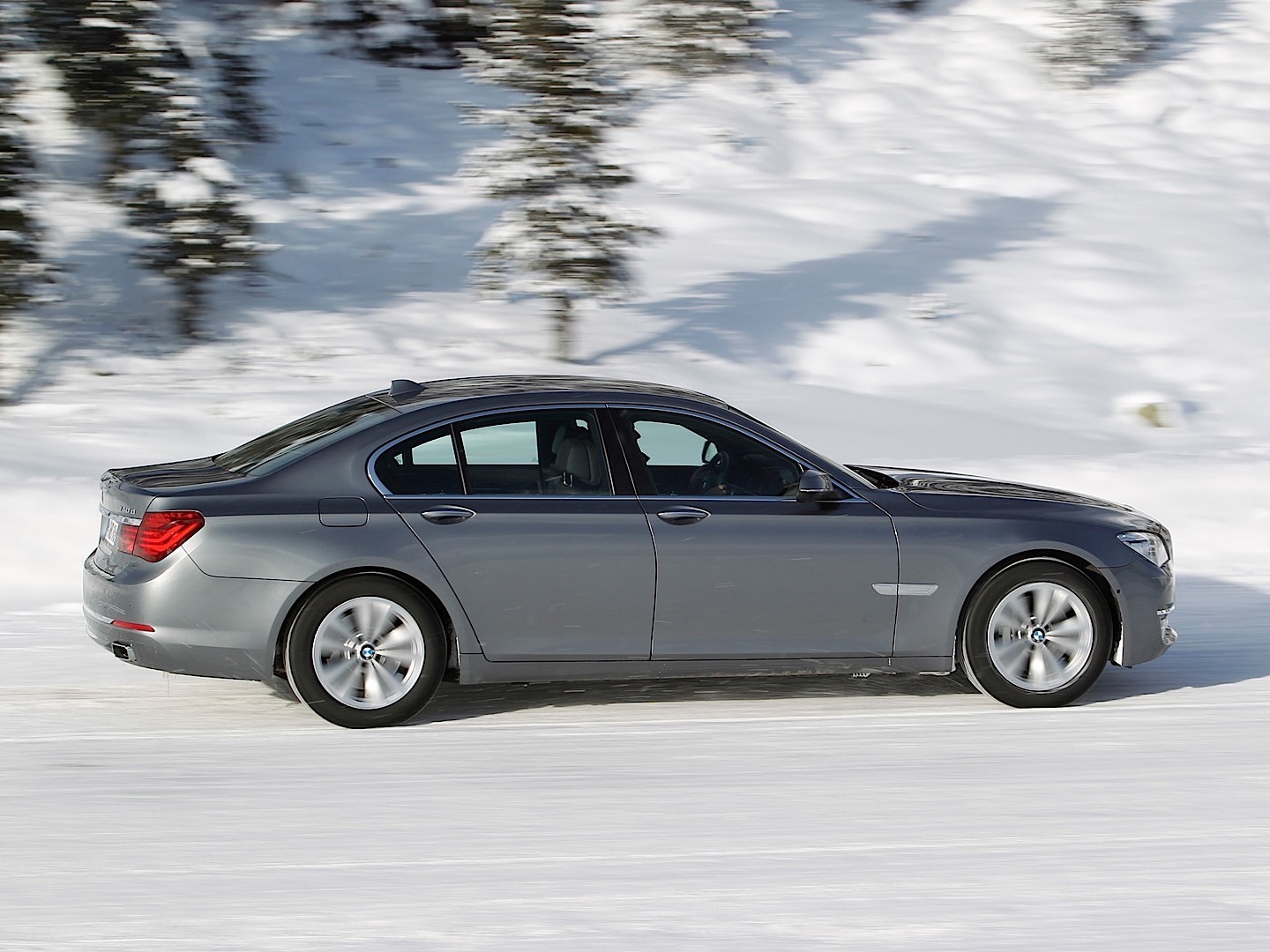 Bmw 7 Series photo 21