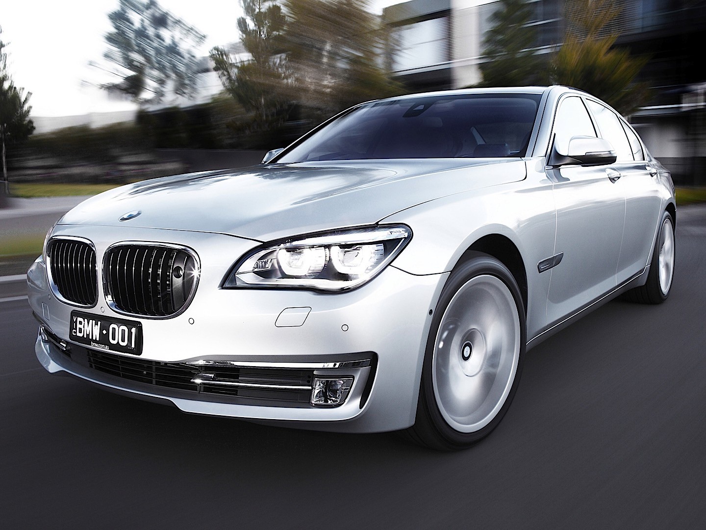 Bmw 7 Series photo 26