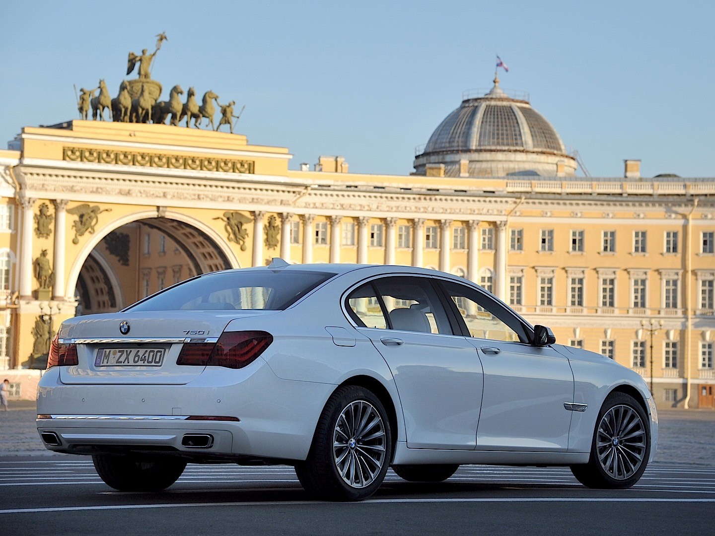 Bmw 7 Series photo 34