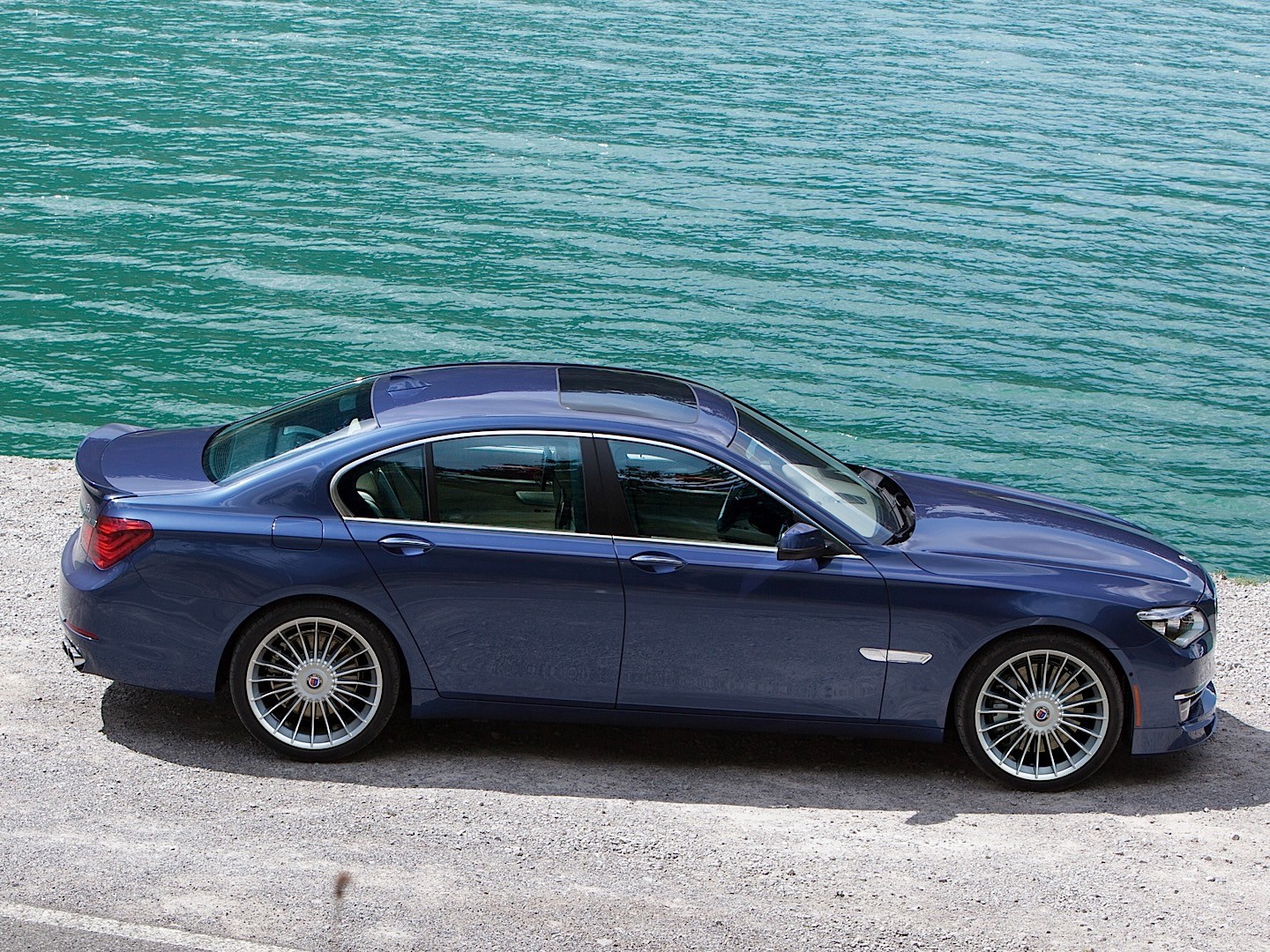 Bmw 7 Series photo 42