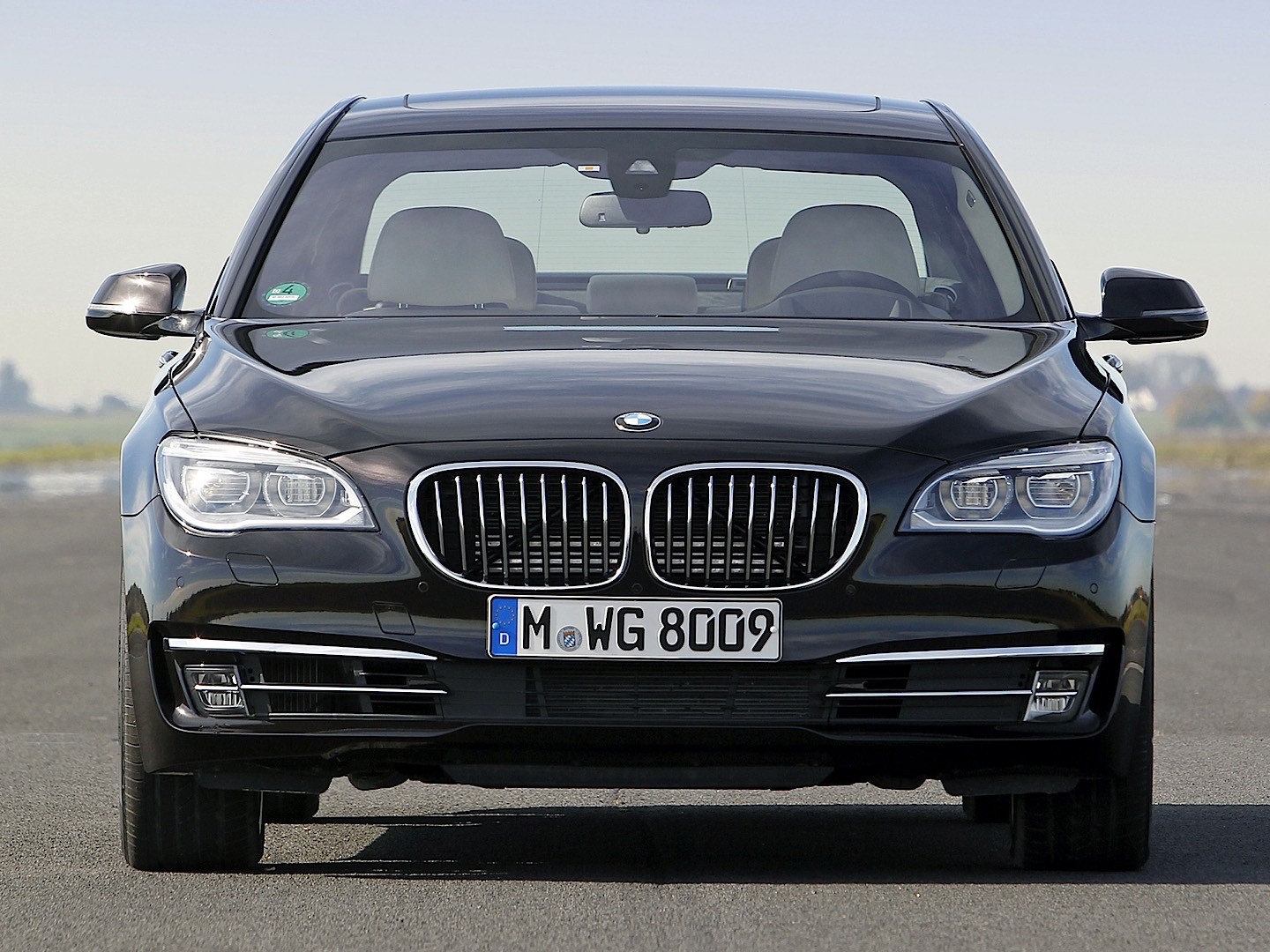 Bmw 7 Series photo 43