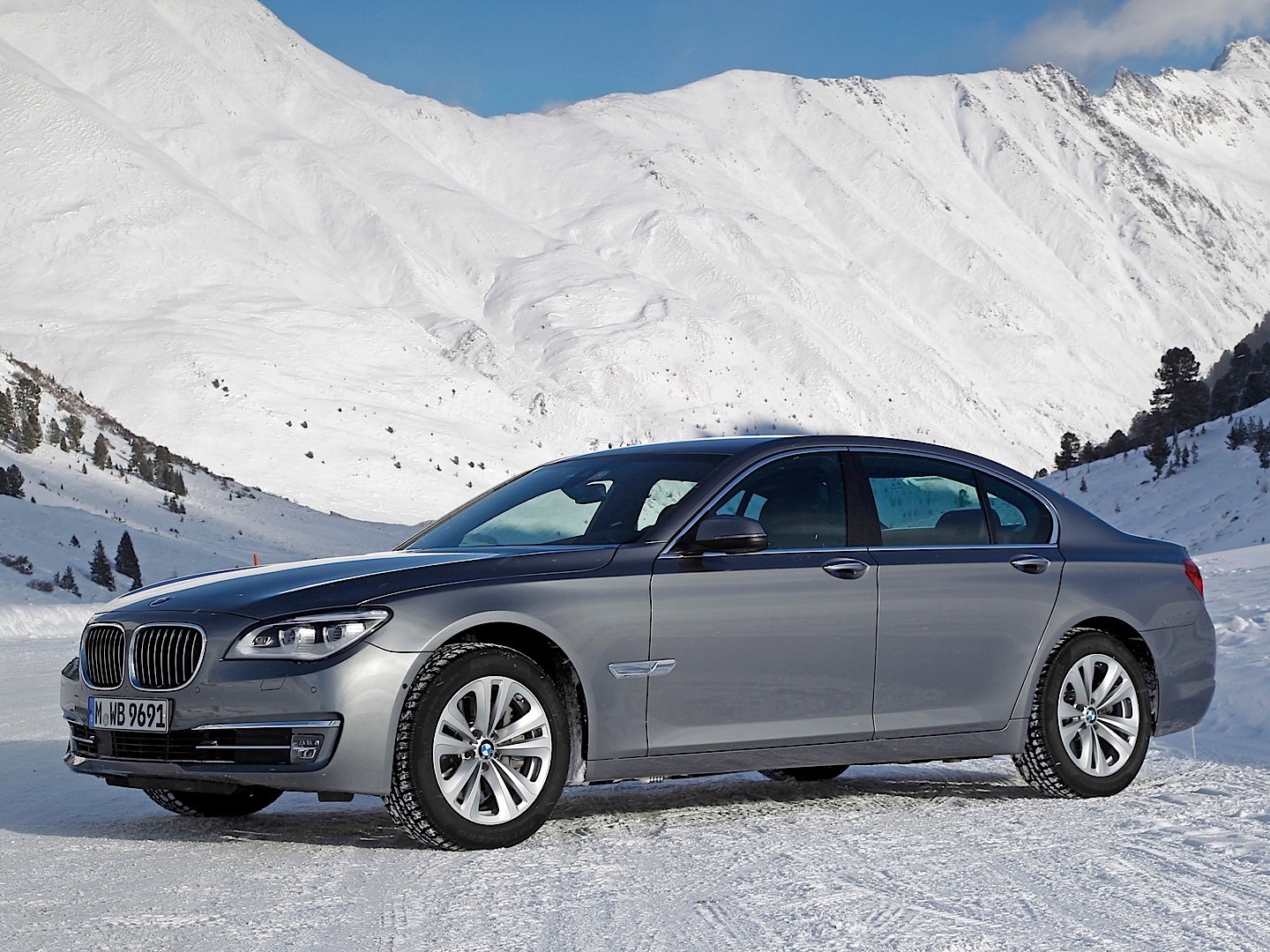 Bmw 7 Series photo 44