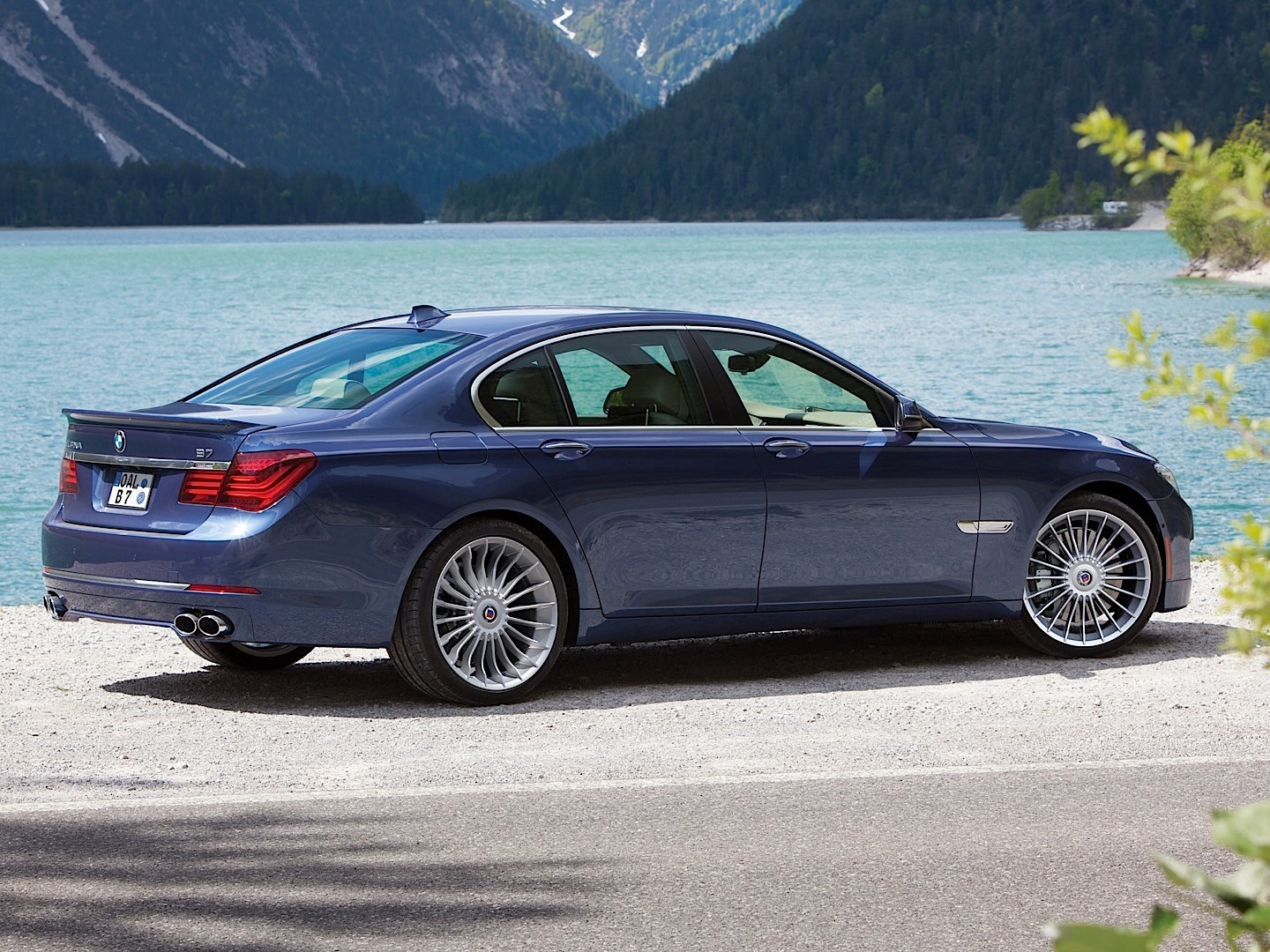 Bmw 7 Series photo 51