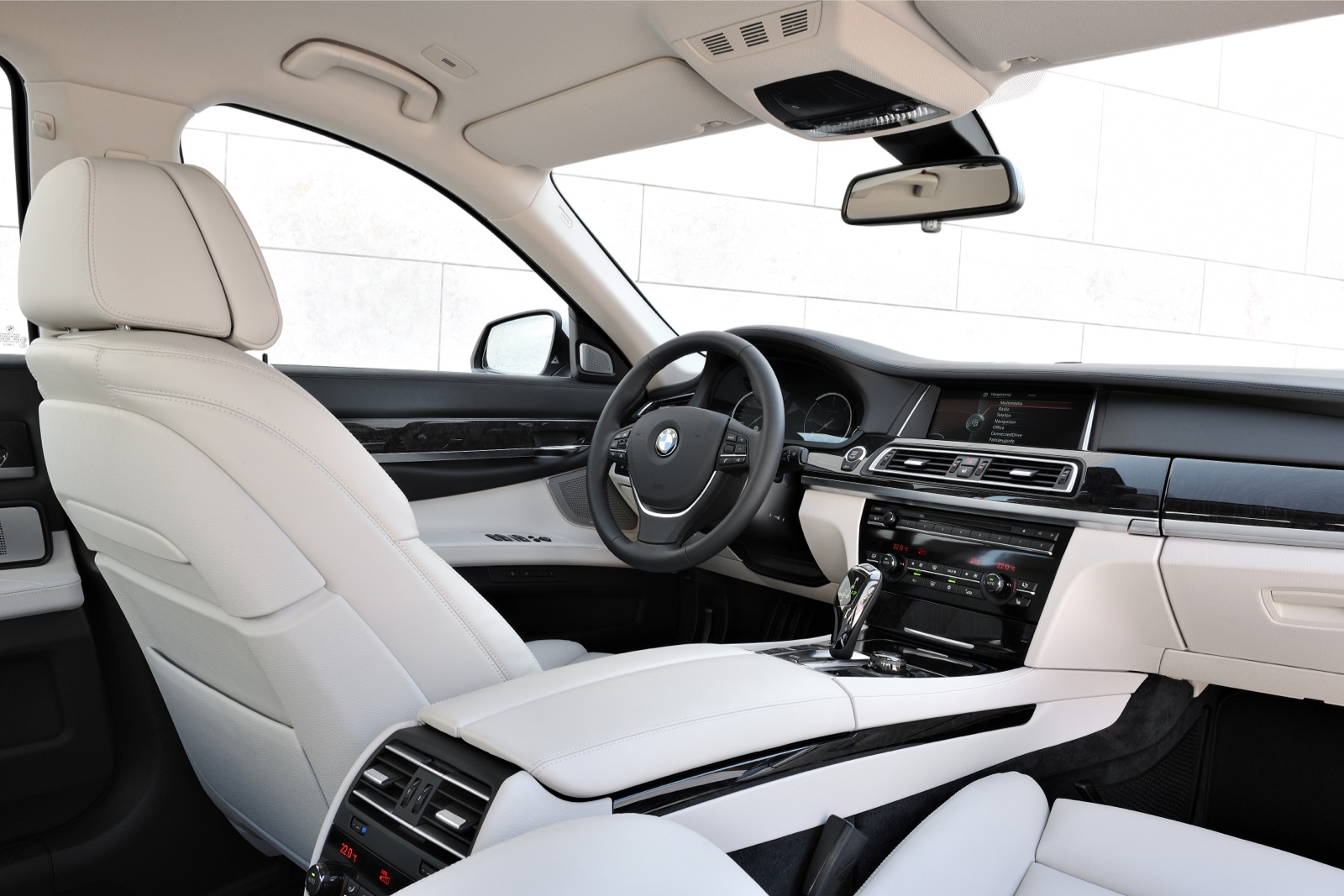 Bmw 7 Series photo 69
