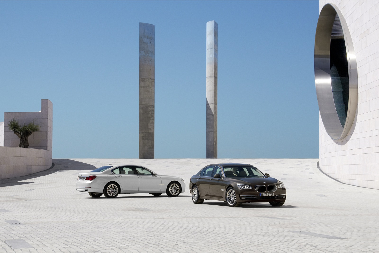 Bmw 7 Series photo 3