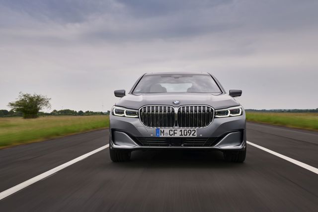 Bmw 7 Series foto 79