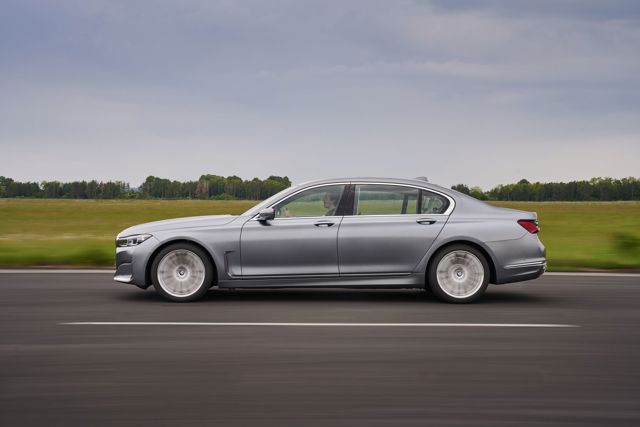 Bmw 7 Series foto 82