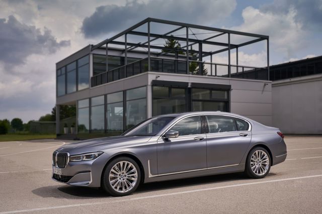 Bmw 7 Series foto 84
