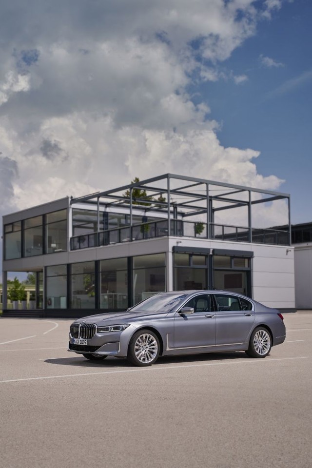 Bmw 7 Series foto 85