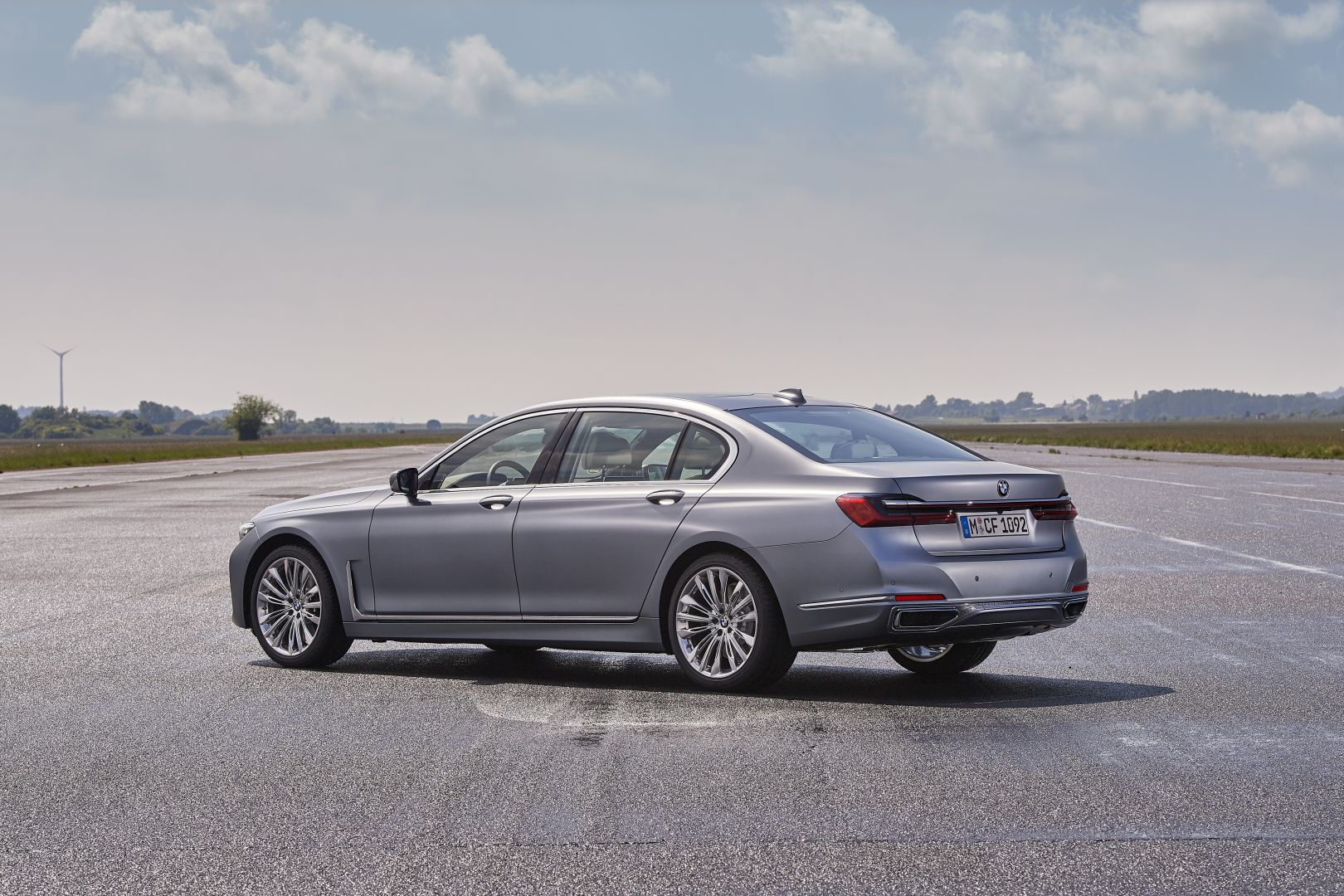 Bmw 7 Series photo 90