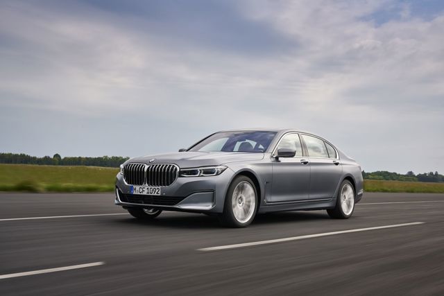 Bmw 7 Series foto 75