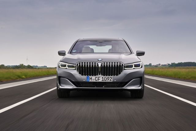 Bmw 7 Series foto 78