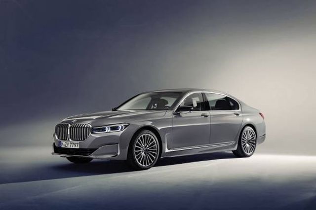 Bmw 7 Series foto 2