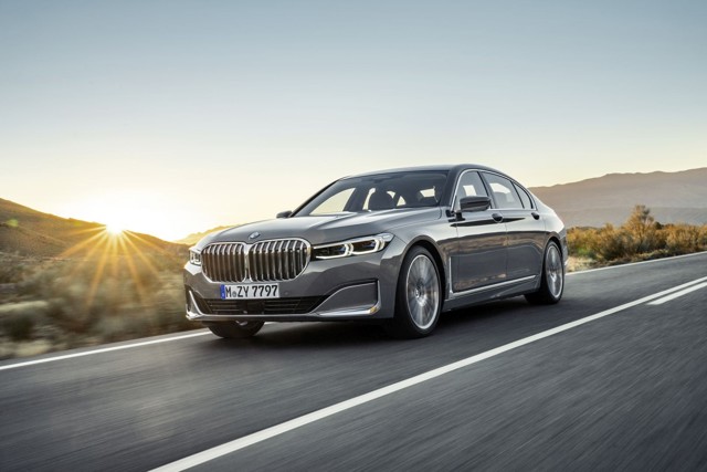 Bmw 7 Series foto 24