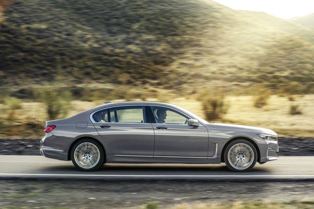Bmw 7 Series foto 40