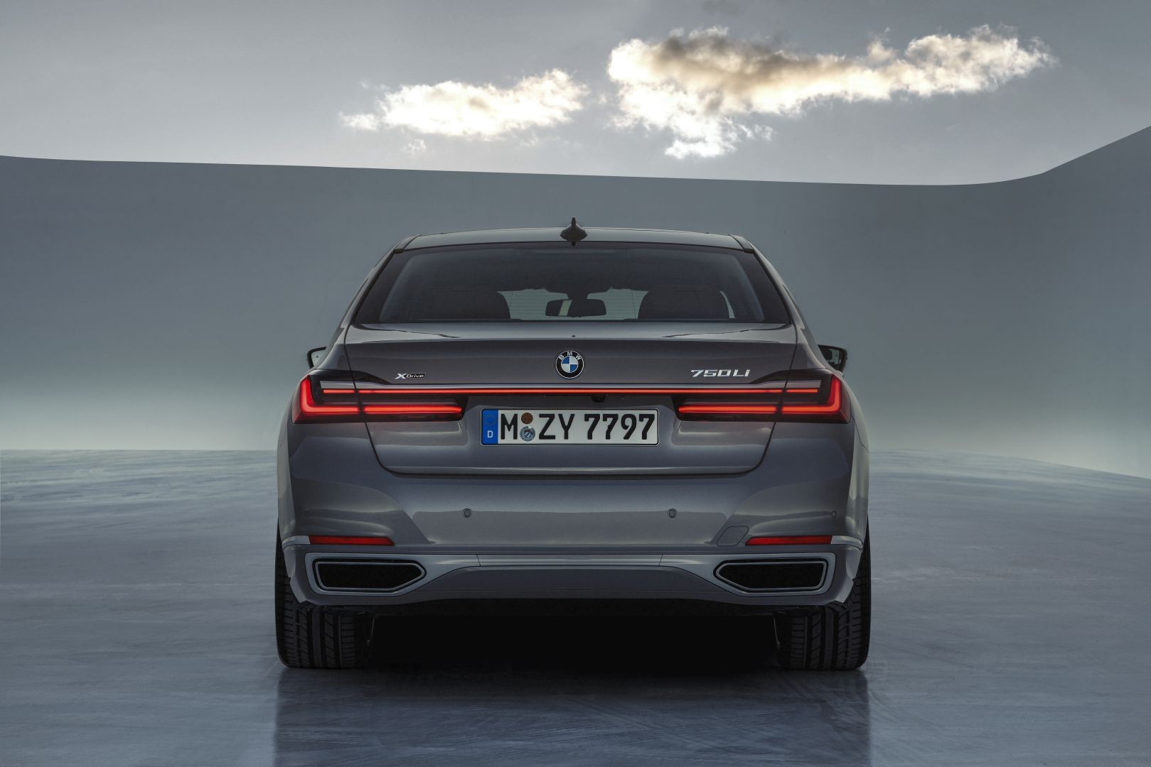 Bmw 7 Series photo 41