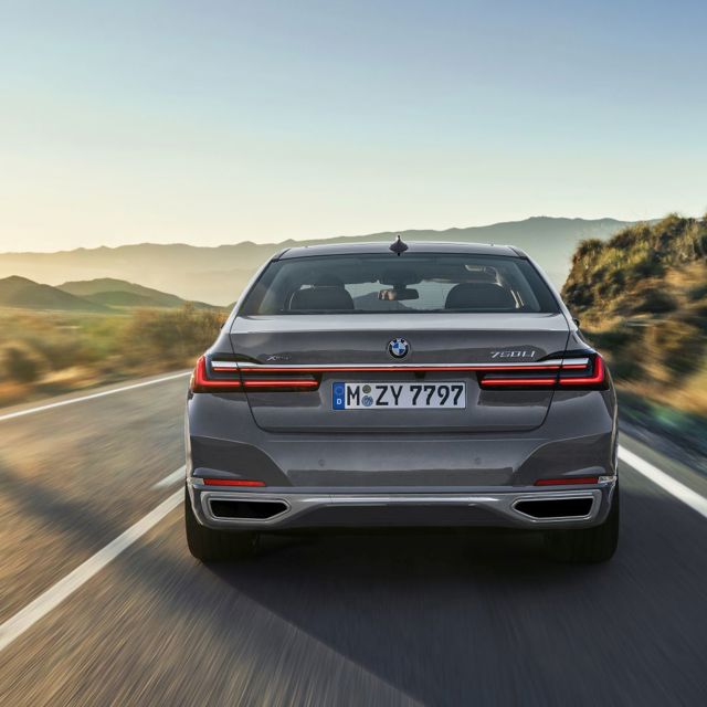 Bmw 7 Series foto 55