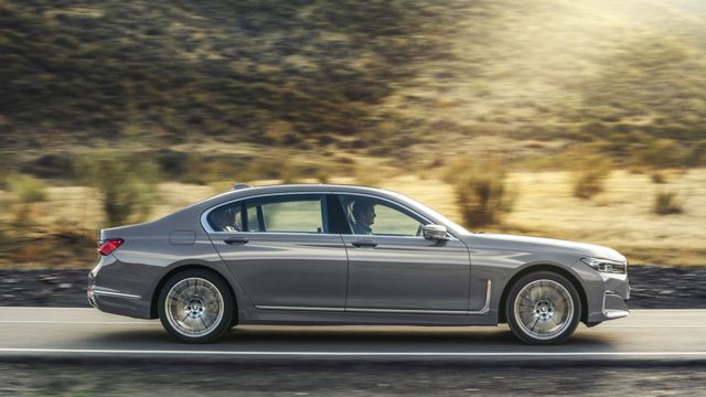 Bmw 7 Series foto 60