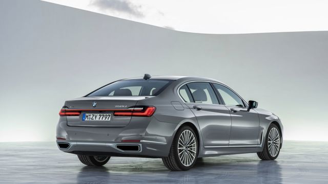 Bmw 7 Series foto 61
