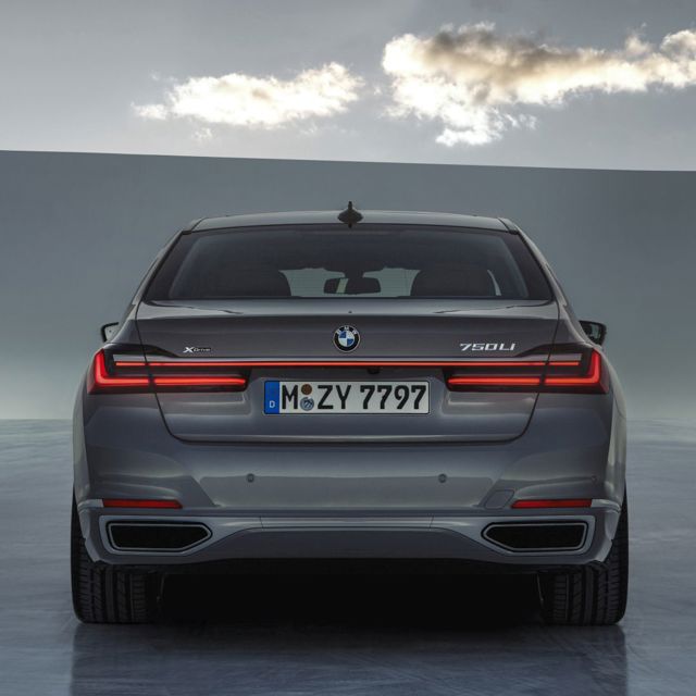 Bmw 7 Series foto 66