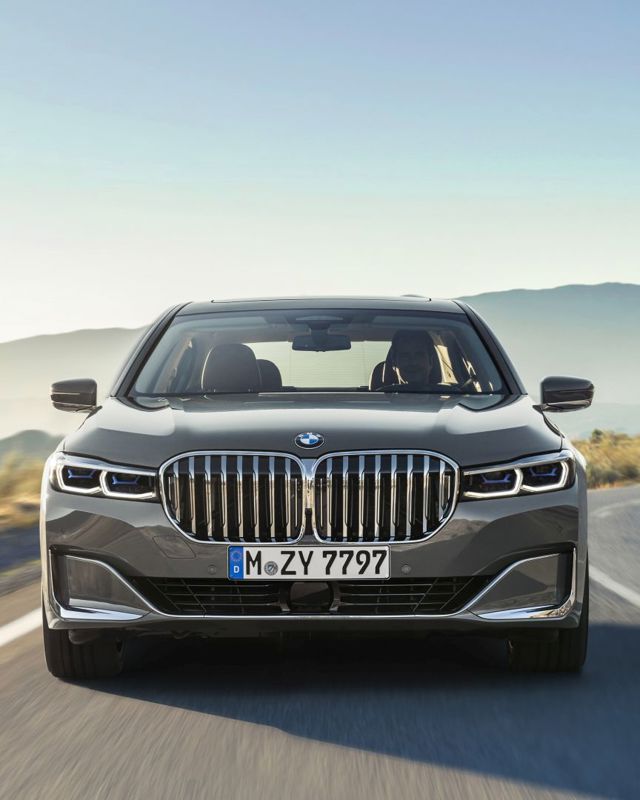 Bmw 7 Series foto 68