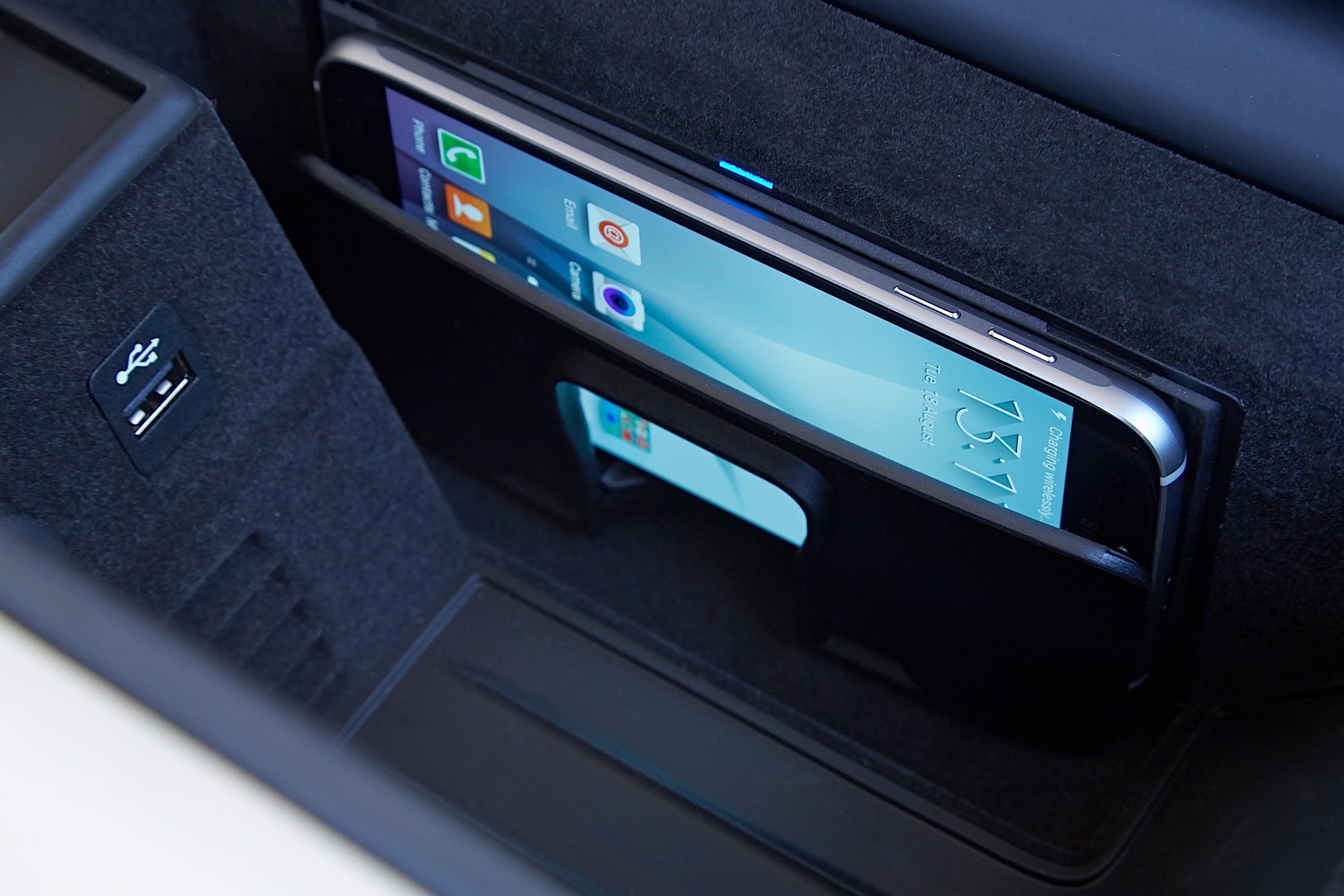 Bmw 7 Series photo 203