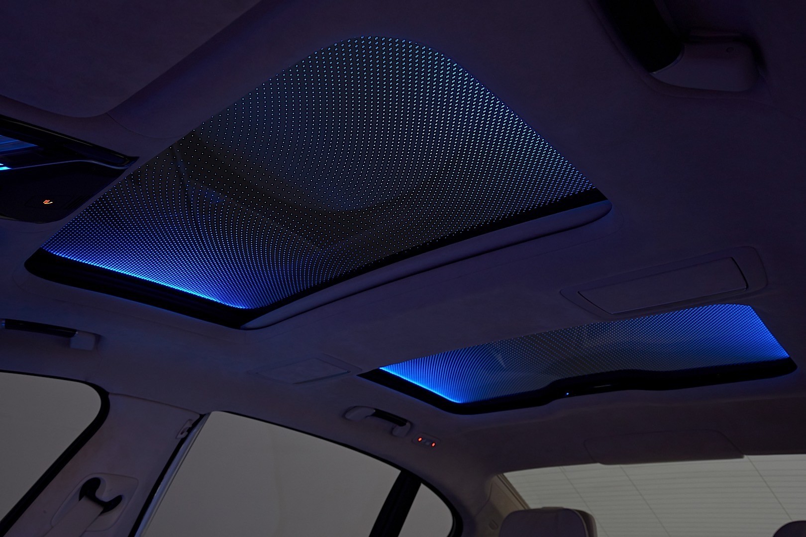 Bmw 7 Series photo 210