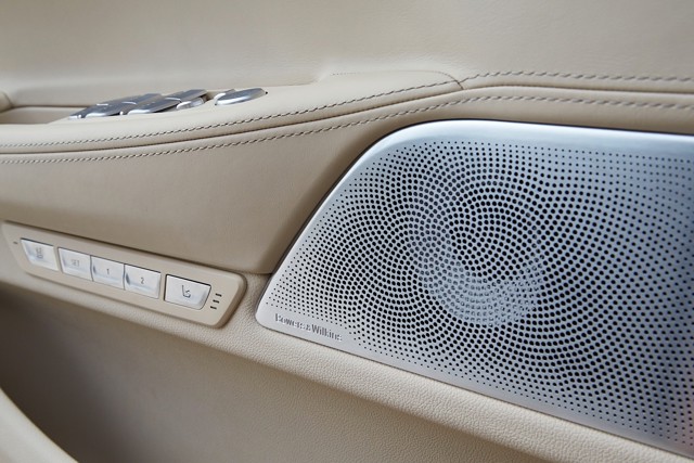 Bmw 7 Series Foto 215