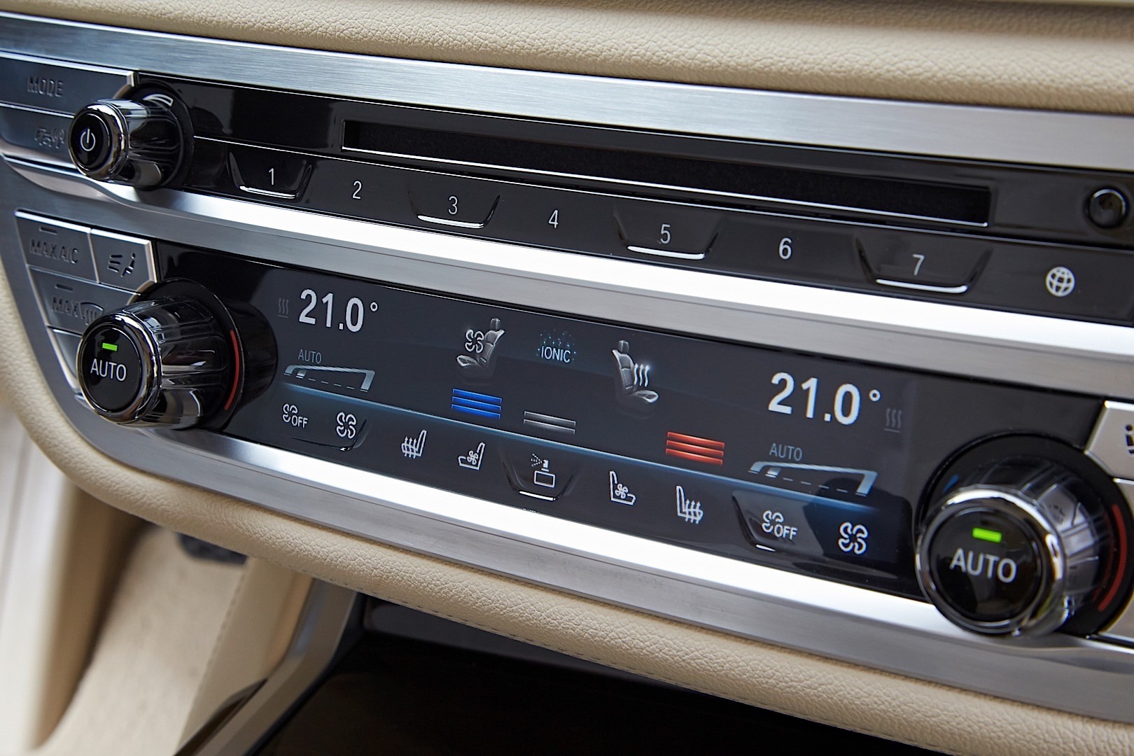 Bmw 7 Series photo 226