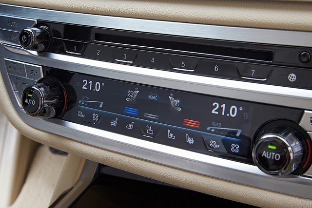 Bmw 7 Series Foto 226