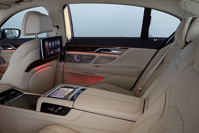 Bmw 7 Series Foto 230