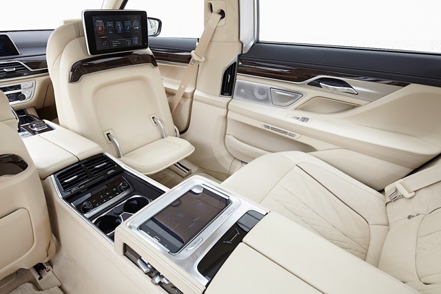 Bmw 7 Series Foto 234